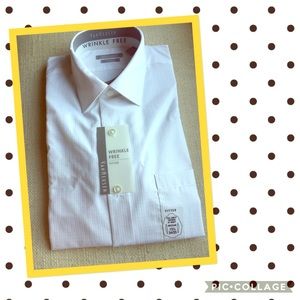 VAN HEUSEN FITTED MENS DRESS SHIRT! NEW WITH TAGS